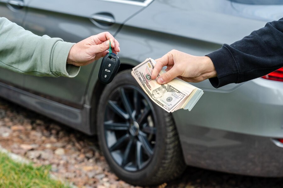 Maximizing Your Cash Offer: Essential Tips for Selling Your Car to Cash For Cars Quick