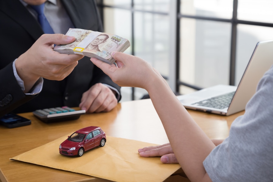Essential Tips to Safeguard Yourself from Scams When Selling Your Car for Cash